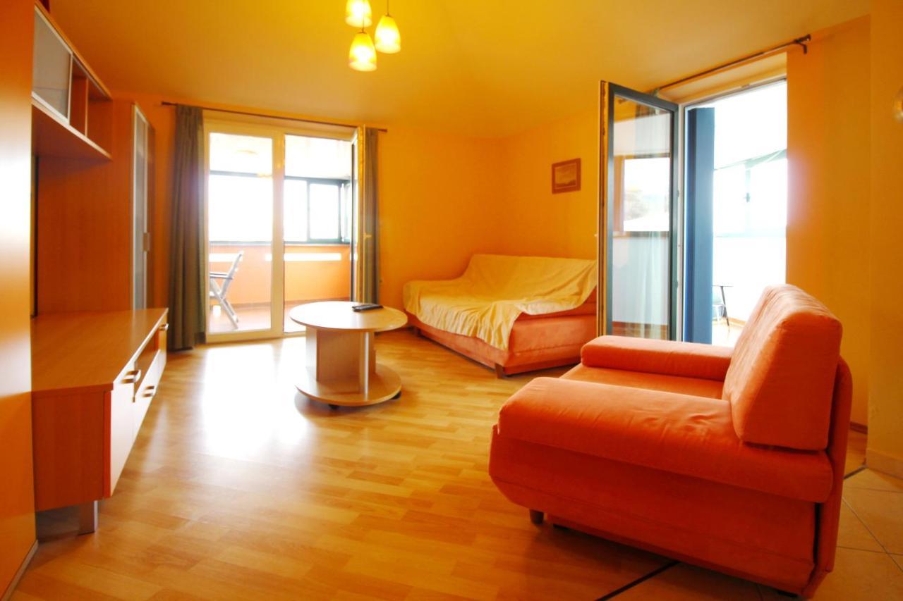 Apartments Pintar Zarok Baška Eksteriør bilde