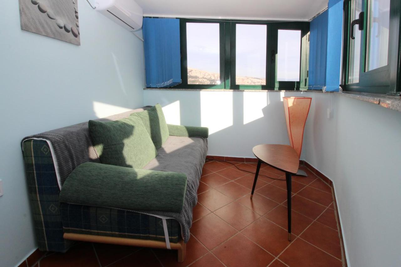 Apartments Pintar Zarok Baška Eksteriør bilde