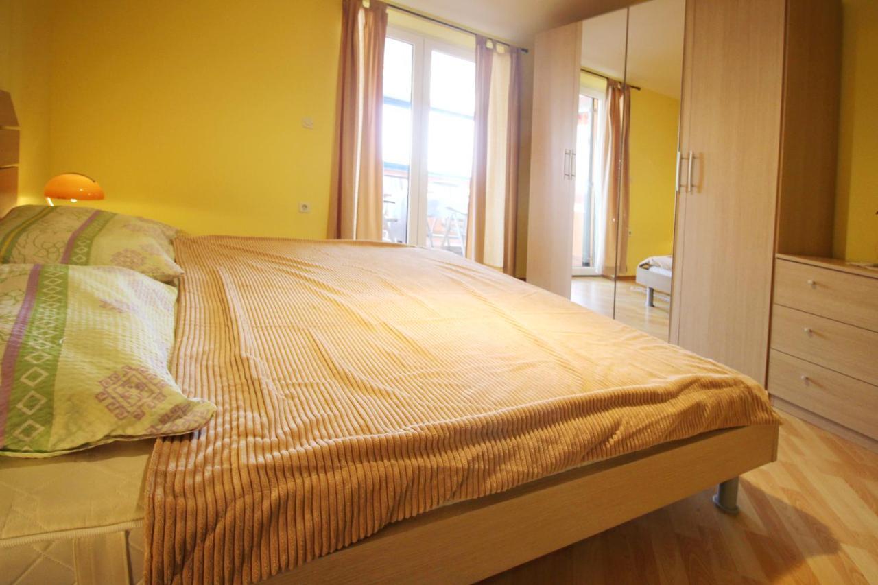 Apartments Pintar Zarok Baška Eksteriør bilde