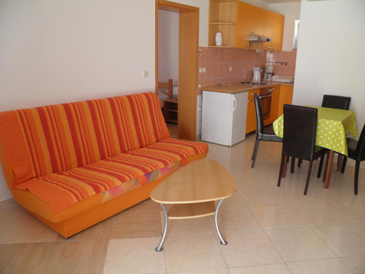 Apartments Pintar Zarok Baška Eksteriør bilde